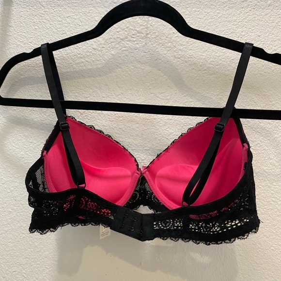 French Affair padded push up bra with pink and black lace - Picture 5 of 7